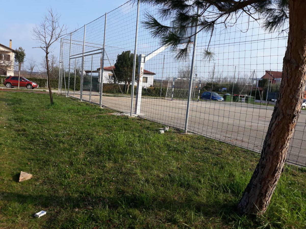 Apartmani Lina Umag Exterior foto